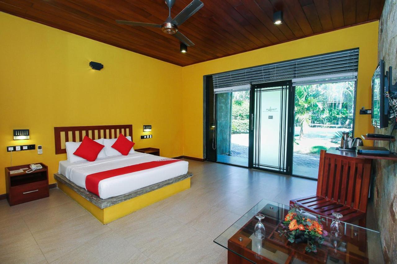 Oyo 471 Randiya Hotel Moratuwa Esterno foto
